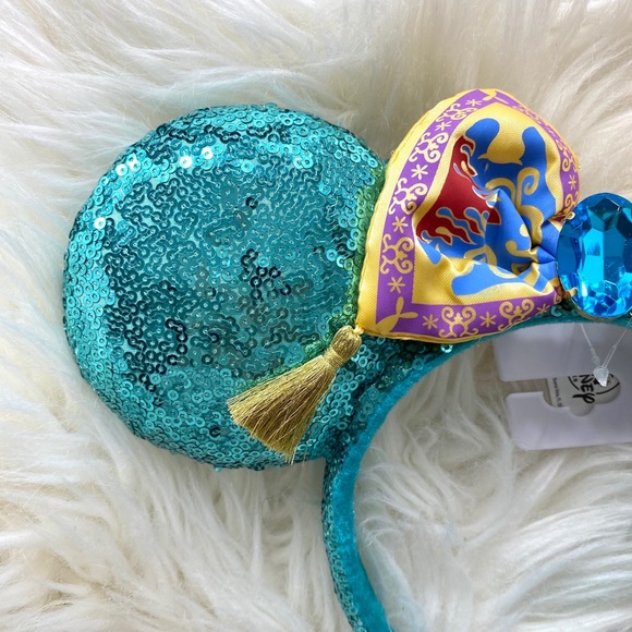 Disney Parks Magic Carpet Minnie Ears - Picture 5 of 6